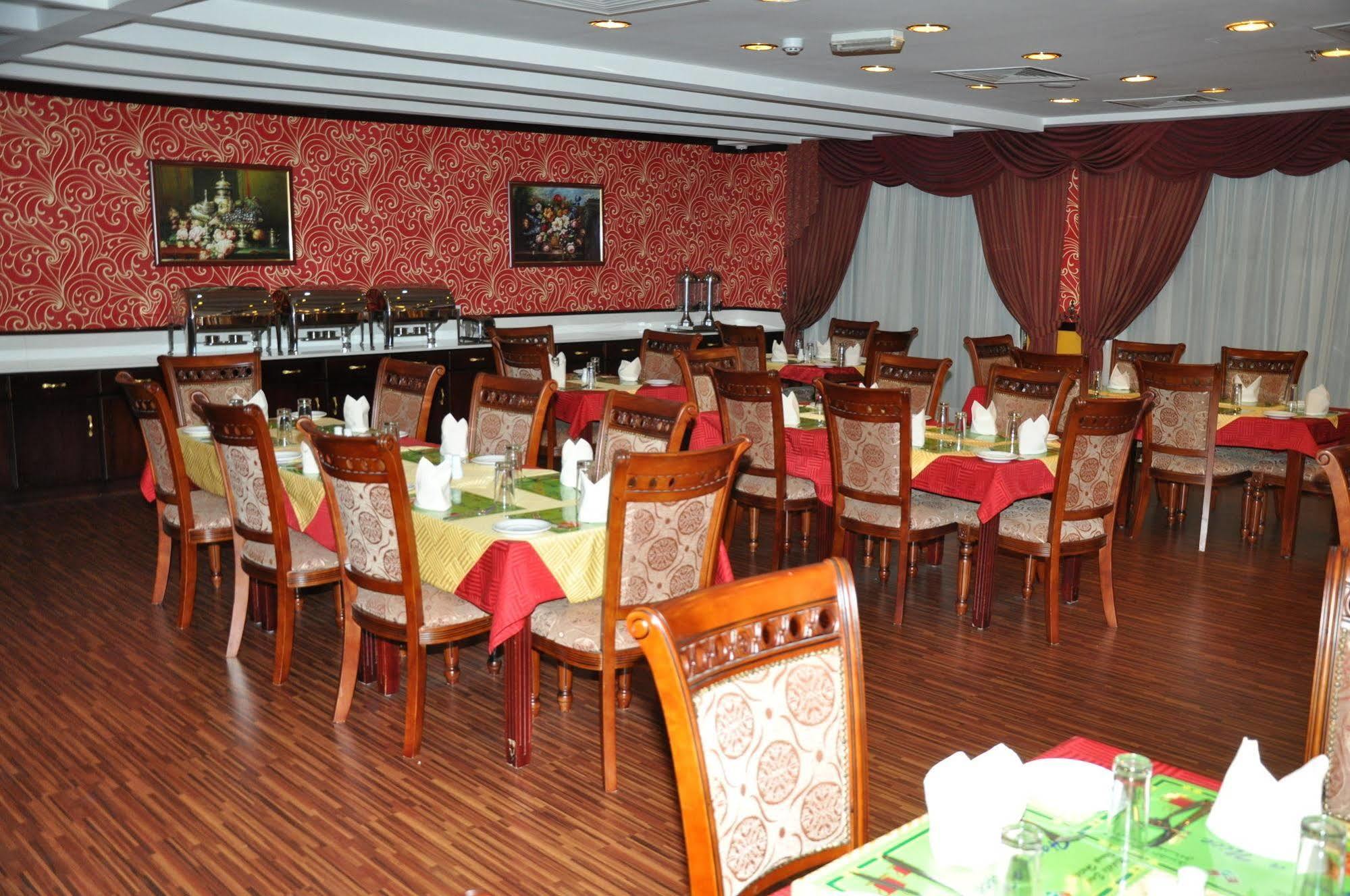 דובאי Benta Grand Hotel Llc מראה חיצוני תמונה