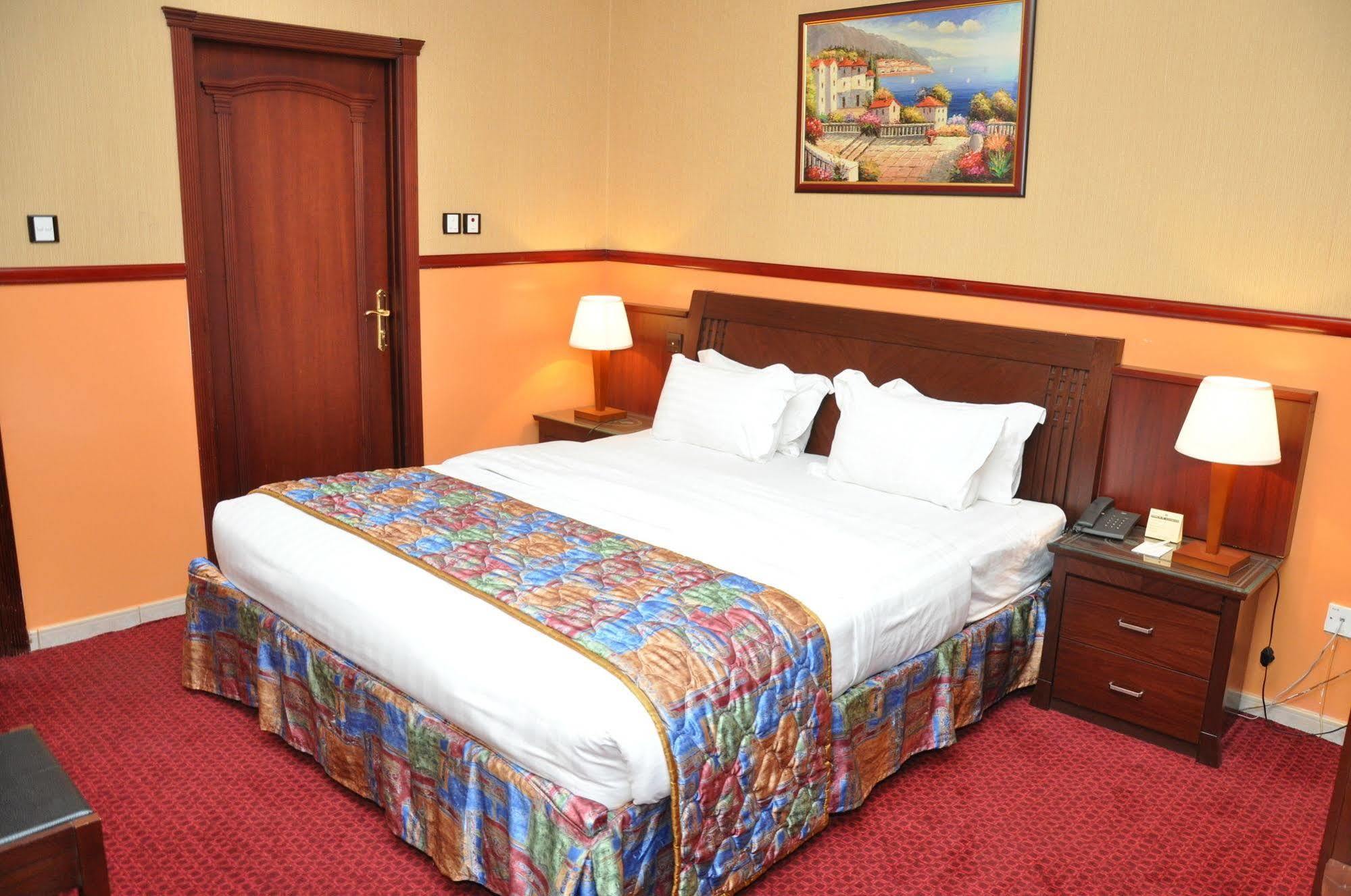 דובאי Benta Grand Hotel Llc מראה חיצוני תמונה
